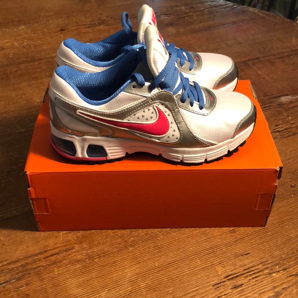 girls nike air max size 2 girls nike air max size 2